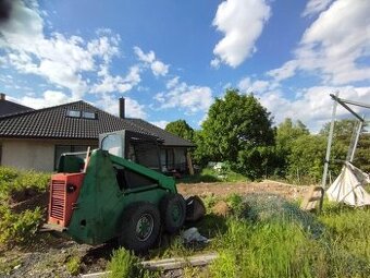 terénní úpravy a práce kolem domu