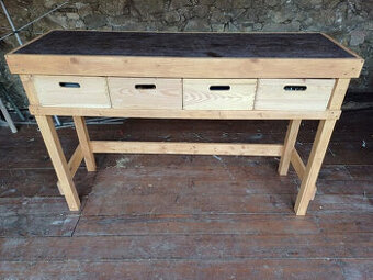 Pracovní stůl, ponk