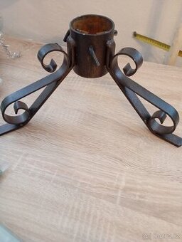 Stojan na stromeček