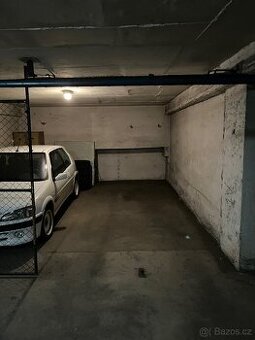 Garážové stání Tomanova Ulice