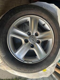 ALU 15" Hyundai 5.5J x 15 ET44