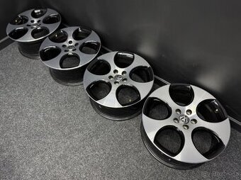 Alu VW 5x100 17” 6R0601025S - 1