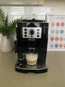 Kávovar Delonghi Magnifica S ECAM