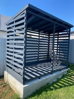 Zakázková výroba Dřevník na dřevo