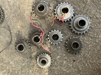 jawa řetězové kolečka