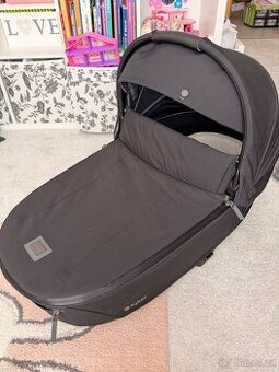 Korba Cybex Priam lux deep black