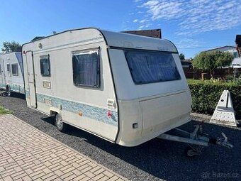 Adria Unica 432 PEVNÁ POSTEL / 100km/h