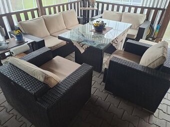 Velká sestava zahradního nábytku do pergoly