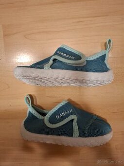Boty do vody aquashoes Nabaiji Decathlon velikost 22 23