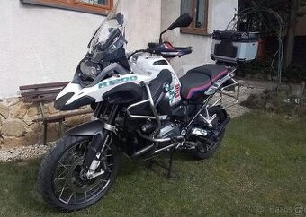 BMW R 1200 benzín 79 kw