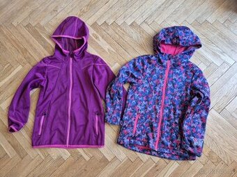 2x softshellová bunda 122/128 (dvojčata)