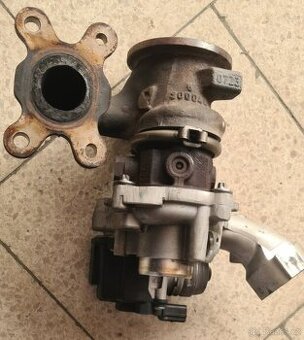 PRODÁM KOMPLETNI TURBO 1.2 TSI