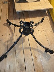 Stojan na vánoční stromek