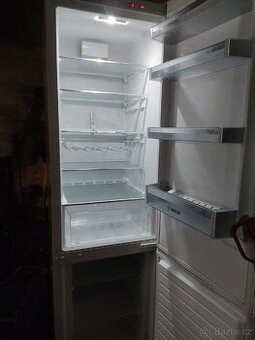 lednice s mrazákem Bosch 200/60cm A+++