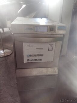 Myčka Winterhalter UC-S 2016