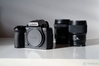 LUMIX Lumix DC-S5 IIx + 2 objektivy (SET)