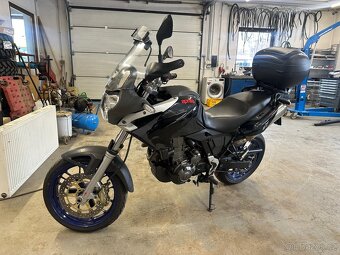 Aprilia Pegaso 650 Strada