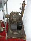 Transmise řemenice, stabilní motor, lis malý - 1