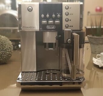 Kávovar DeLonghi ESAM 6620 PrimaDonna