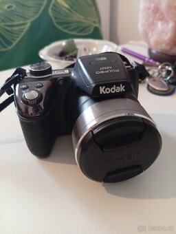 Kodak Pixpro AZ527