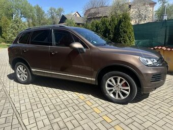 Zavedený autobazar hledá zaměstnance