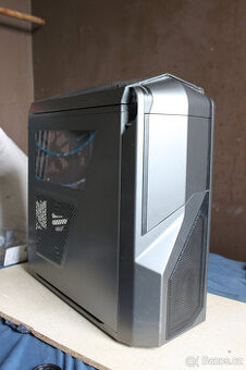 i7-11700K + Z590-F + RTX 3070 + DDR4 16GB