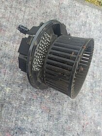 Vnitřní ventilátor Škoda Octavia II