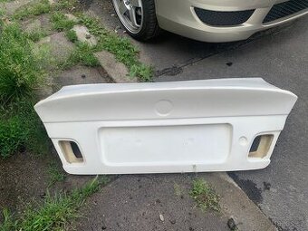 Laminátový kufr mbw e46 - 1