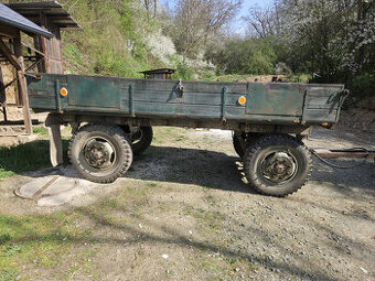 Vlečka za traktor 5t