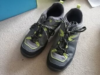 Turistické boty Quechua Decathlon vel.38