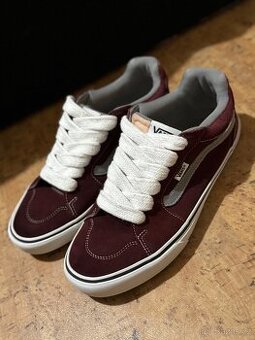 Vans - 1