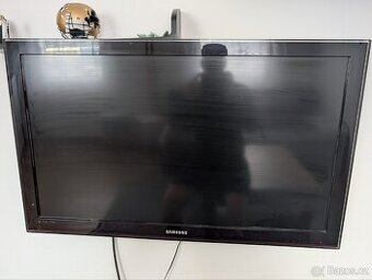 Televize Samsung 22" - 1