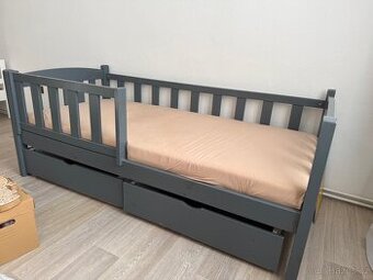Prodám dětskou postel 90x200