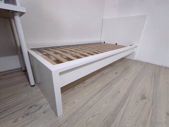 Postel MALM 90x200 bílá Ikea + rošt