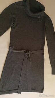 Dívčí šaty vel. 164/170