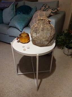odkládací stolek IKEA GLADOM