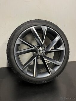 Škoda Superb R19 Zimní sada VEGA