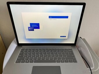 Microsoft Surface Laptop 4 - Ryzen5 8GB/256GB stav nového