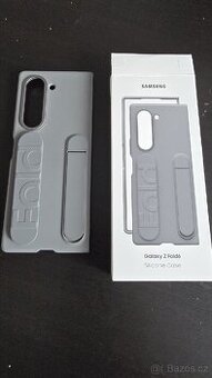 Kryt pro telefon Fold6 se stojánkem a gripem