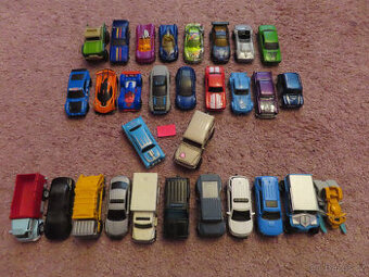 30 angličáků různých značek a výrobců