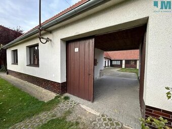 Pronájem statku s pozemky v oblasti Kramolína u Třebíče, 173