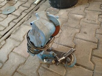 Bruska na pilové řetězy