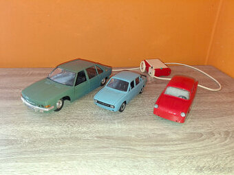 TATRA 613 - ŠKODA 120 - ŠKODA 1000 MB