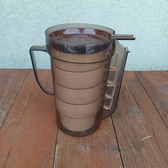 Retro kempovací hrnky