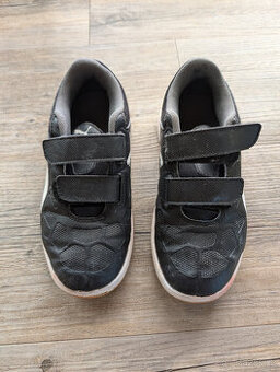 Sálové boty Puma vel. 32