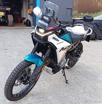 CFMOTO 450MT-R - 1