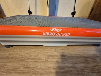 Vibrační plošina VibroShaper E382 - jako nová