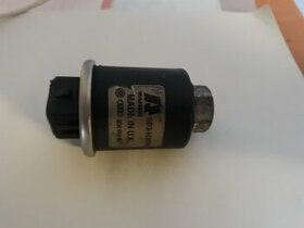 Tlakový snímač klimy Audi A4 B5 2,6 Quatro V6 94-99