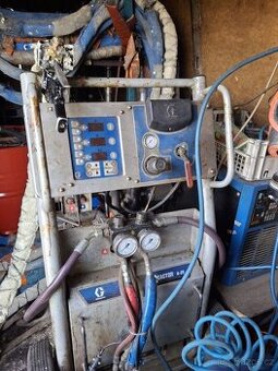 Stříkaná izolace Graco A-25 PUR pěna