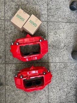 Přední brzdové třmeny bmw e38 4 pistky